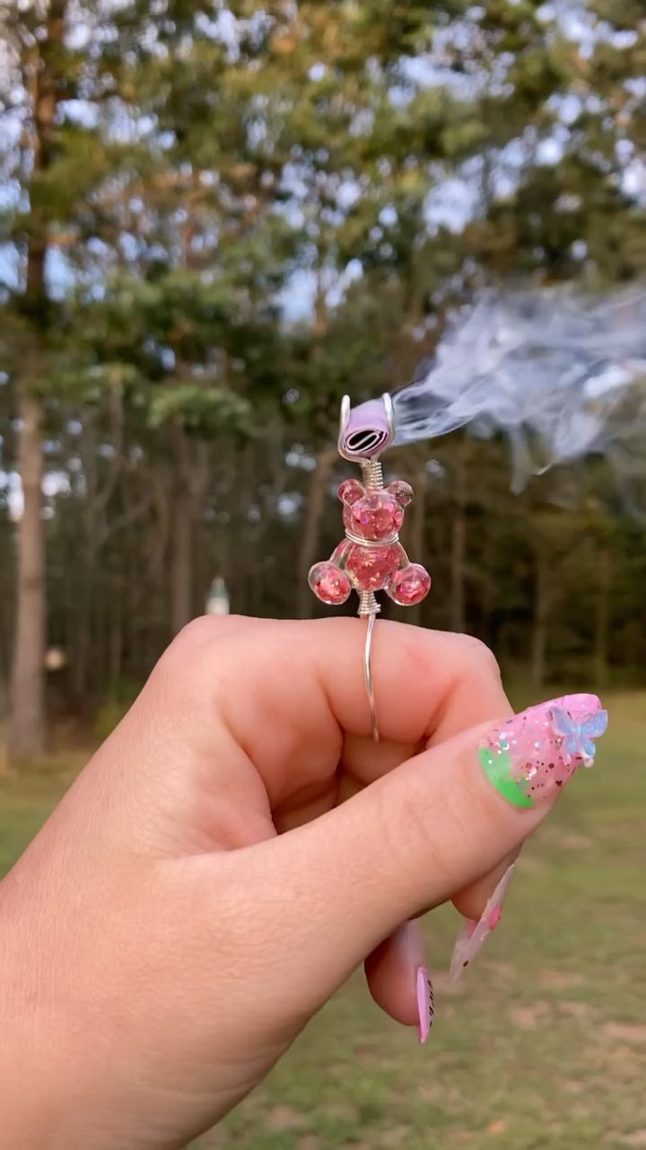 Video shows a pink teddy bear smoke ring 